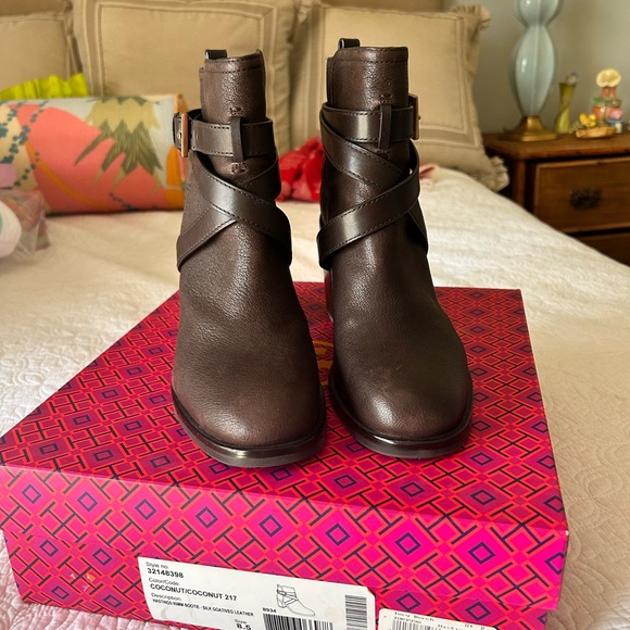 tory burch coconut hastings bootie - Picture 4 of 7
